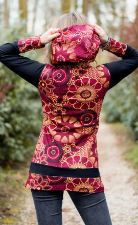 Červeno-žlutá mikina Michaela Gautam Bagainca