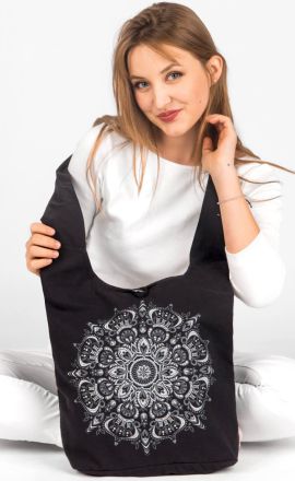 Černo-bílá kabelka Michaela Gautam Baggy s výšivkou