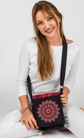 Černo-červená kabelka Michaela Gautam Nirmita