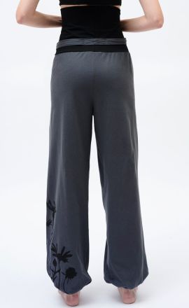 Šedé kalhoty Michaela Gautam Ghasako