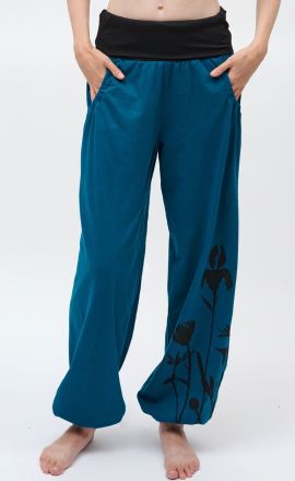 Petrolejové kalhoty Michaela Gautam Ghasako